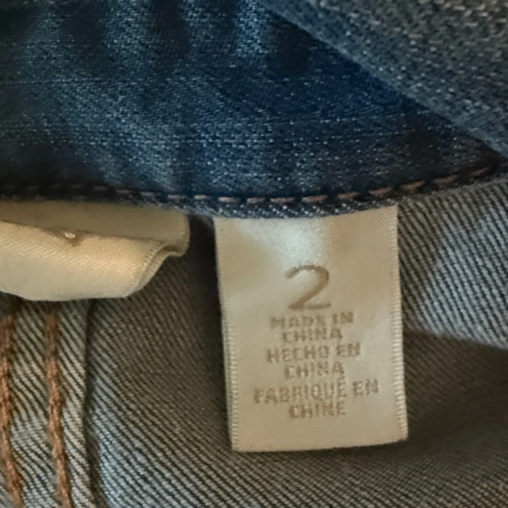 NWOT Chico’s Modern Denim Trench Jacket size Medium - Picture 6 of 7